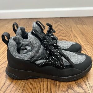 Nike women’s Black and Gray Sneakers